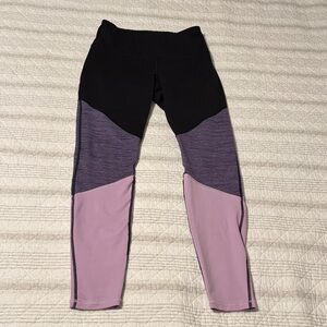 Old Navy Black, Heather Purple & Lilac Colorblock Active Leggings